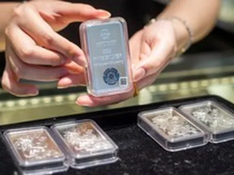 Bùng nổ từ đầu tuần, giá bạc tiến sát mốc 90 triệu đồng/kg