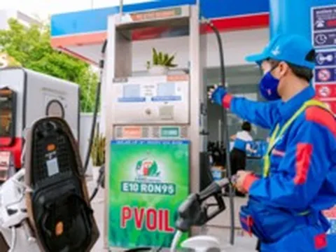 PVOIL đồng loạt bán xăng sinh học E10 trên cả nước từ 15/5
