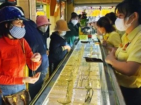 Giá vàng hôm nay 14-5: Bật tăng trở lại sau phiên giảm mạnh