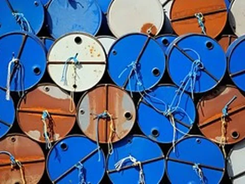 Giá xăng dầu hôm nay 17/5: Thế giới chưa ngừng đà tăng
