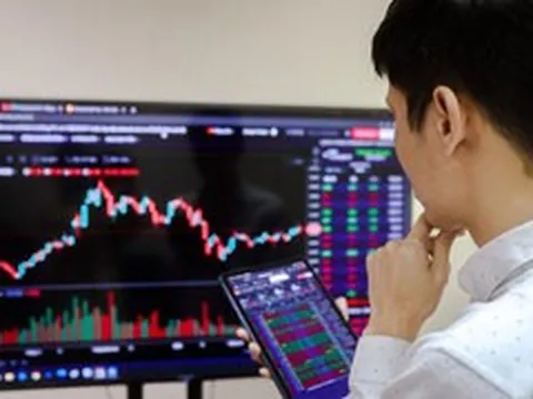 VN-Index mất mốc 1.900 điểm