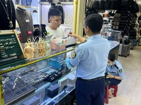 TP.HCM xử lý hơn 880 vụ hàng giả, hàng nhái từ đầu năm 2026
