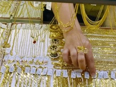 Giá vàng hôm nay 26-5: Bật tăng trở lại