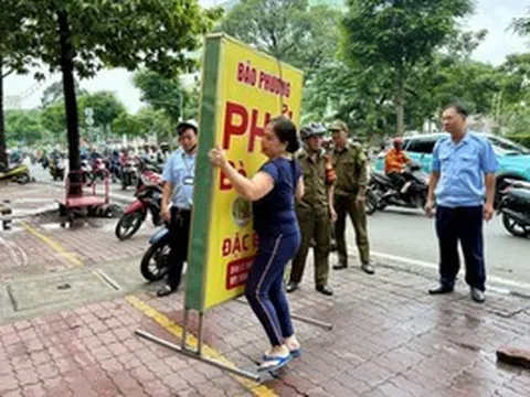 TPHCM triển khai phần mềm quản lý sử dụng tạm thời vỉa hè trong 18 tháng