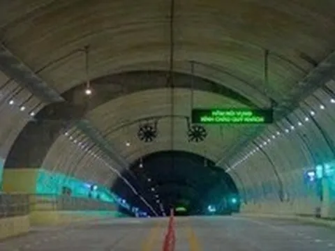 Dùng công nghệ ngoại xịn nhưng hỏng toàn bộ sau 3 năm, Việt Nam tự sửa và thành công lớn, biến cao tốc 9.000 tỷ đồng sở hữu hầm cấp đặc biệt thành hình mẫu mới