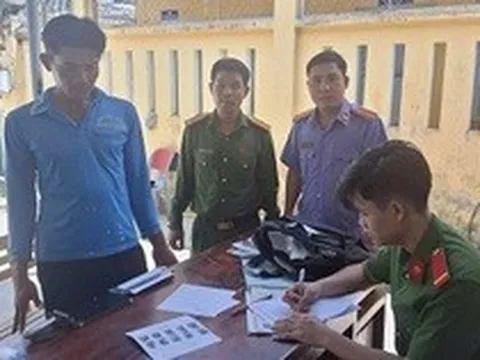 Ra lệnh bắt tạm giam nhân viên cây xăng Nguyễn Văn Mến SN 1988