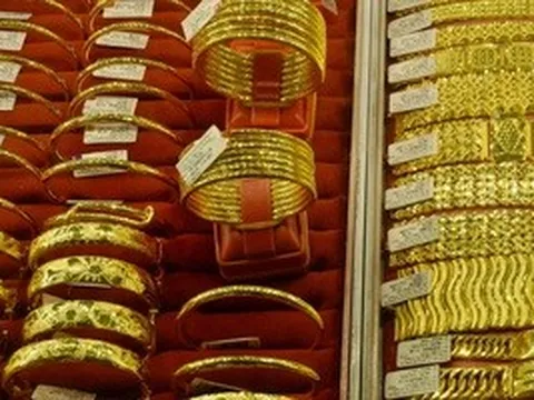 Giá vàng hôm nay 3-6: Tiếp tục xu hướng giảm
