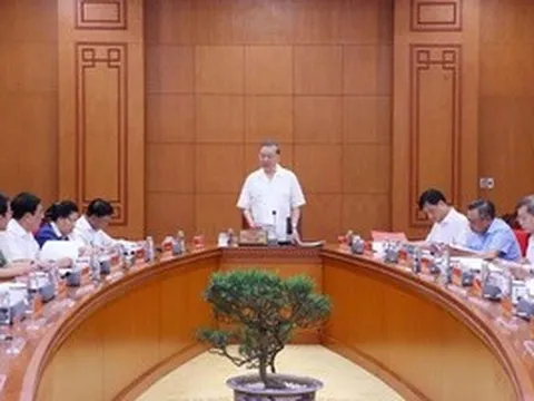 Xã hội hiện đại, giàu bản sắc văn hóa