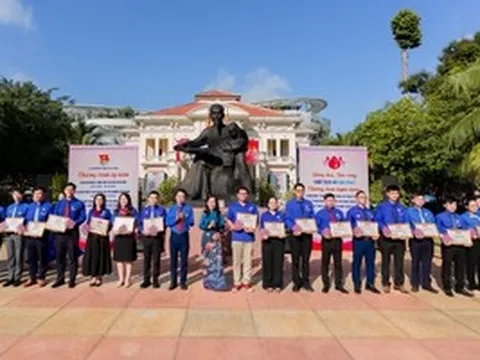 Người trẻ học tập Bác từ những điều nhỏ nhất