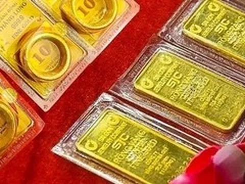 Giá vàng liên tục giảm sâu, rẻ nhất từ đầu năm: Có nên mua 'bắt đáy'?