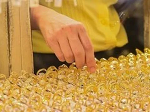 Hiện tượng nhiều người lần đầu chứng kiến trên thị trường vàng Việt Nam