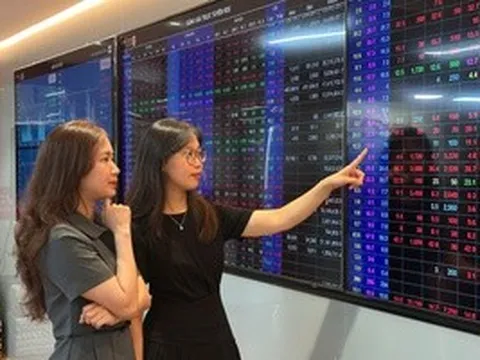 Chuyên gia dự báo VN-Index đạt 2.000 điểm cuối năm