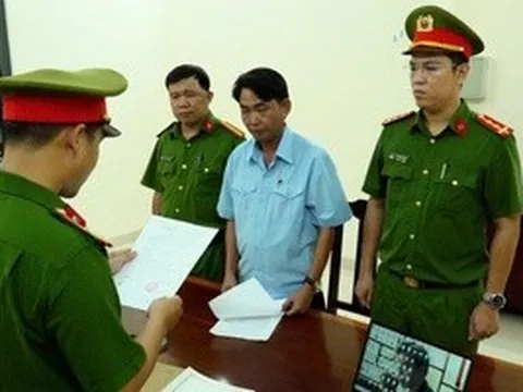 Vụ "cạo sạch quả đồi" ở Khánh Hòa: Khởi tố, bắt tạm giam người khai thác đất