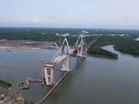 Cận cảnh cầu Phước An trước ngày hợp long