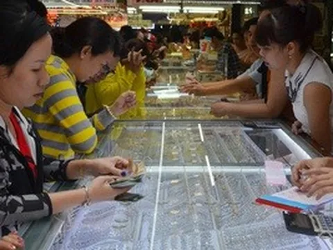 Giá vàng hôm nay 13-6: Tiếp tục đi lên