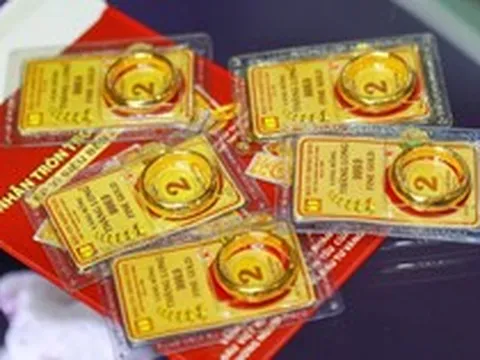 Tối 17/6, giá vàng nhẫn, vàng miếng bất ngờ đảo chiều giảm