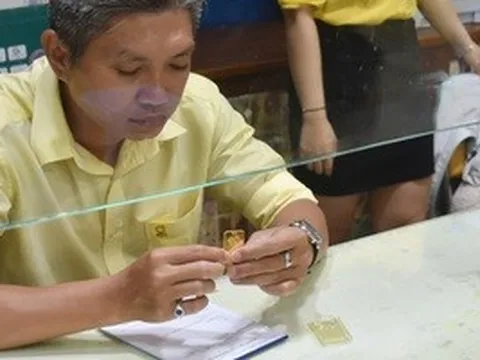 Giá vàng hôm nay 17-6: Tiếp tục đi lên