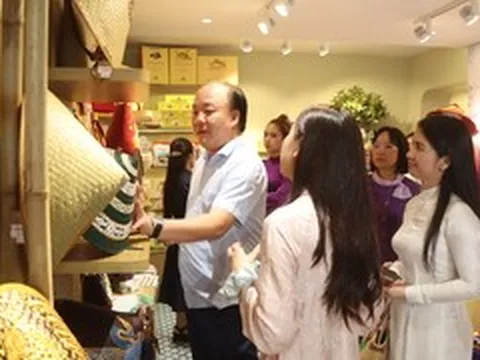 Từ sen Huế đến mè xửng, đặc sản cố đô chinh phục người tiêu dùng Hà Nội