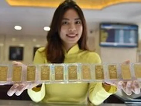 Giá vàng bật tăng mạnh