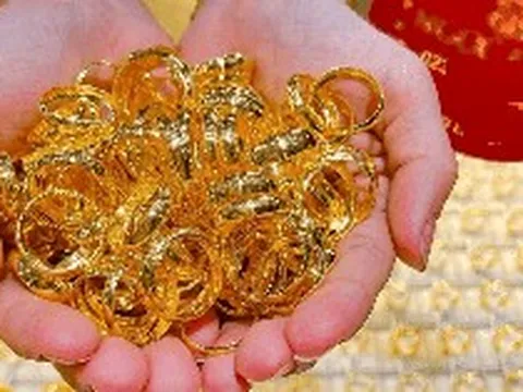 Giá vàng nhẫn trơn, vàng miếng sáng ngày 31/7