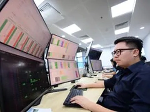 Chứng khoán 28-8: VN-Index dự báo áp sát 1.850 điểm, nhóm ngân hàng có thêm điểm tựa